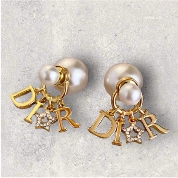 Dior Other - Dior Gold and Pearl Earrings